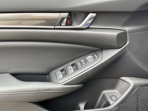 Certified 2022 Honda Accord Sport image 11