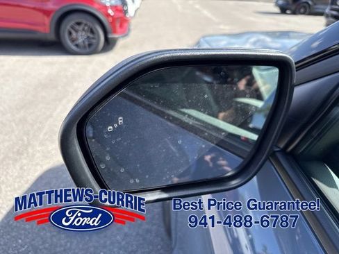New 2026 Ford Explorer Active w/ Active Comfort Package RWD image 8