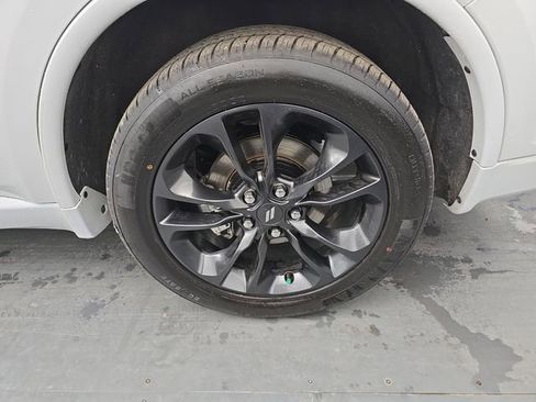 Used 2022 Dodge Durango SXT w/ Blacktop Package AWD/4WD image 16