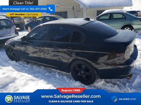 Used 2010 BMW 328i xDrive image 3