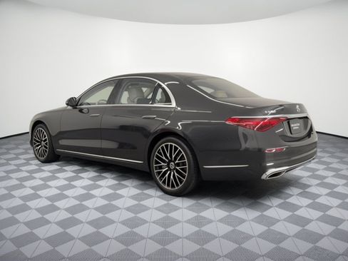 Certified 2023 Mercedes-Benz S 580 4MATIC Sedan image 3