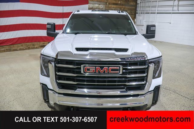 Used 2025 GMC Sierra 2500 SLE AWD/4WD image 3