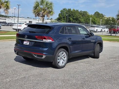 Used 2023 Volkswagen Atlas Cross Sport SE FWD image 5