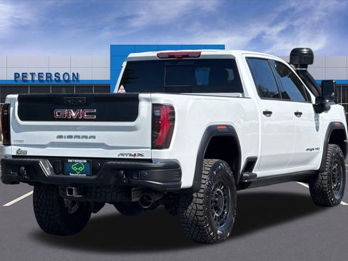 Certified 2025 GMC Sierra 2500 AT4X w/ AT4X AEV Edition AWD/4WD image 4