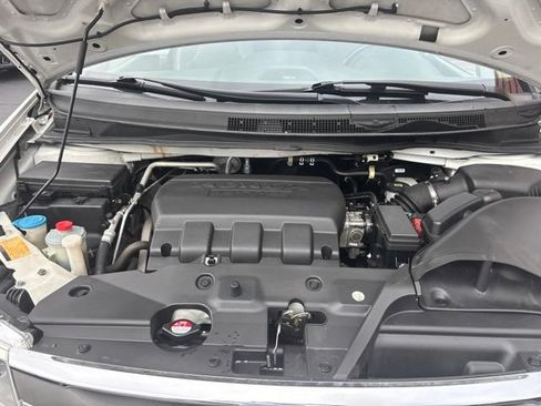 Used 2012 Honda Odyssey Touring image 25