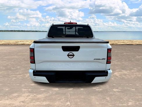Used 2023 Nissan Frontier PRO-4X w/ Pro-4X Premium Package AWD/4WD image 12