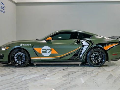 Used 2017 Ford Mustang Shelby GT350 w/ Electronics Package RWD image 16