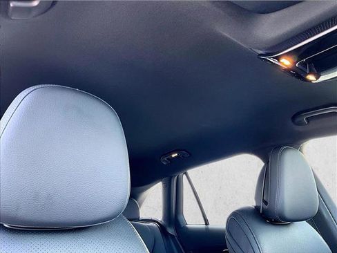 Used 2026 Mercedes-Benz GLC 300 4MATIC image 17