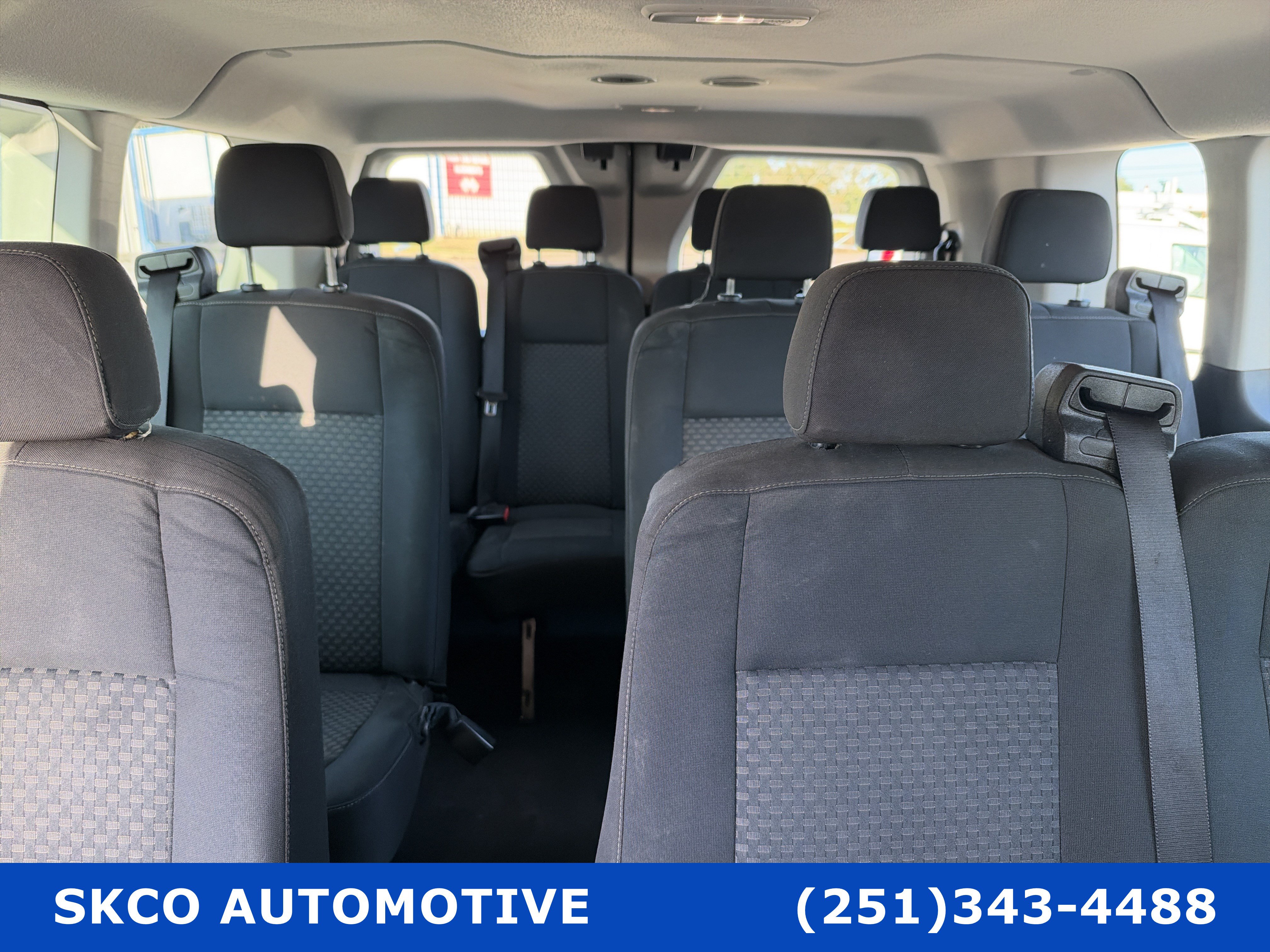 Used 2023 Ford Transit 350 XL RWD image 27