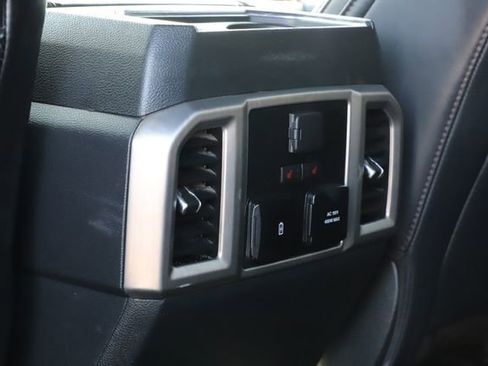 Used 2022 Ford F350 Platinum image 23