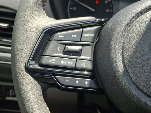 Used 2025 Subaru Forester Touring AWD/4WD image 21