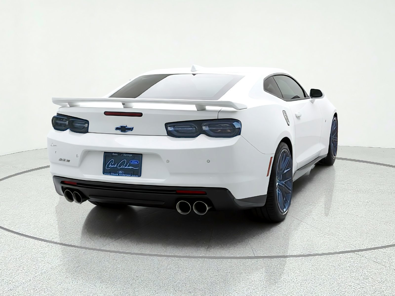 Used 2019 Chevrolet Camaro ZL1 RWD image 7