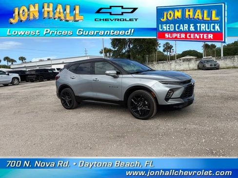 Used 2025 Chevrolet Blazer RS w/ Driver Confidence II Package image 14