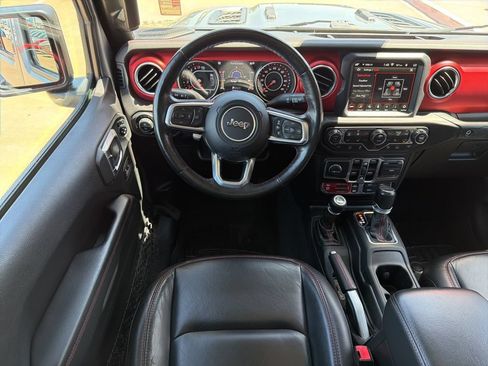 Used 2020 Jeep Gladiator Rubicon AWD/4WD image 21