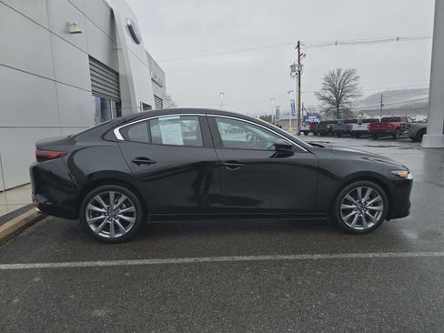 Used 2025 MAZDA MAZDA3 s image 2