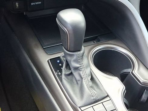 Used 2022 Toyota Camry SE AWD/4WD image 15