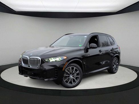 Used 2026 BMW X5 xDrive50e w/ M Sport Package AWD/4WD image 1