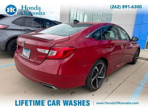 Used 2021 Honda Accord Sport image 12