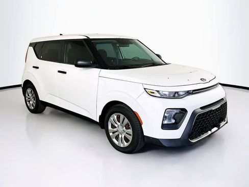 Used 2020 Kia Soul LX image 23