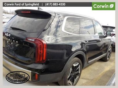 Used 2025 Kia Telluride S