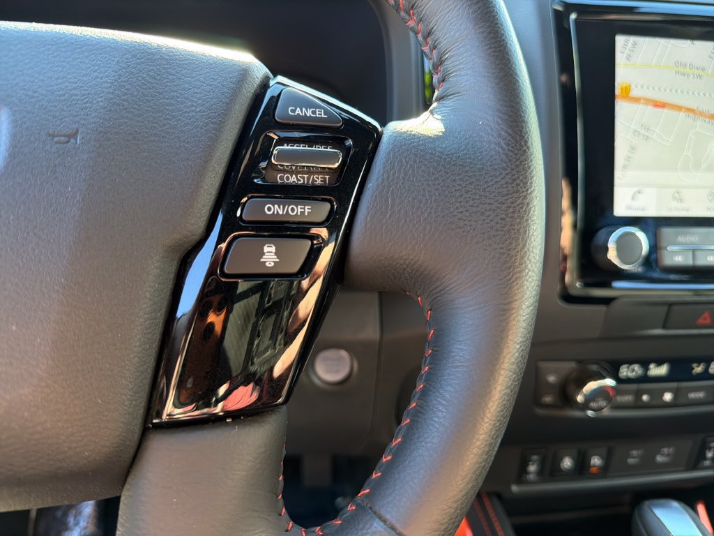Used 2022 Nissan Frontier Pro-X RWD image 21
