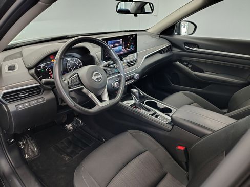 Used 2023 Nissan Altima 2.5 SV w/ SV Premium Package AWD/4WD image 42