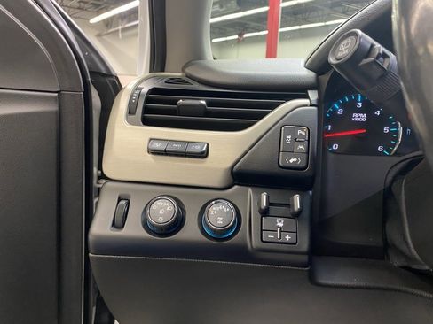 Used 2018 GMC Yukon Denali w/ Open Road Package image 24