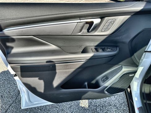 New 2026 Buick Enclave Sport Touring w/ Power Package image 21