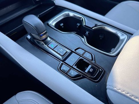 Used 2024 Lexus RX 350 Premium image 30