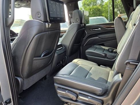 Used 2021 Cadillac Escalade Premium Luxury w/ Driver Assist Tech Package AWD/4WD image 13