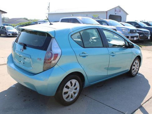 Used 2013 Toyota Prius C Two FWD image 8