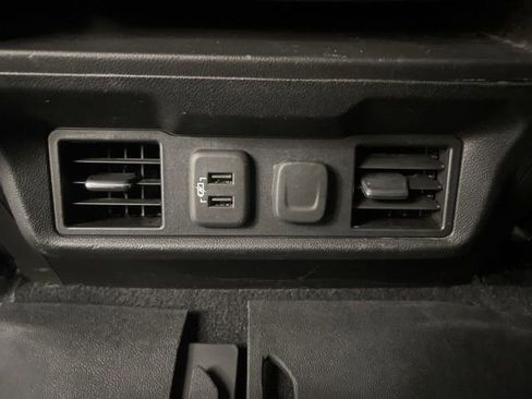 Used 2020 Chevrolet Silverado 1500 LT Trail Boss w/ Convenience Package image 19