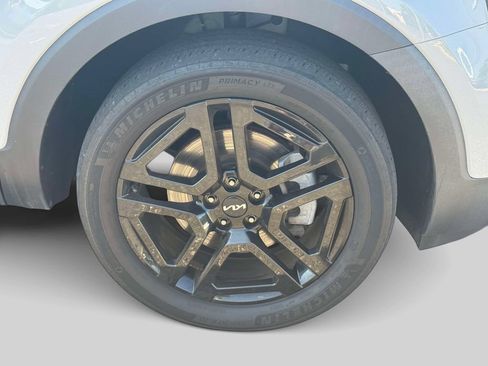Used 2023 Kia Telluride EX X-Line AWD/4WD image 7