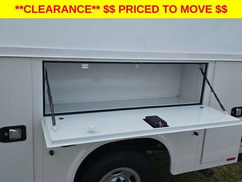 New 2025 Chevrolet Express 3500 w/ Power Convenience Package RWD image 32