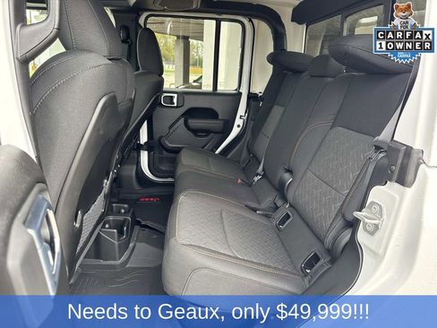 Used 2026 Jeep Gladiator Mojave image 32