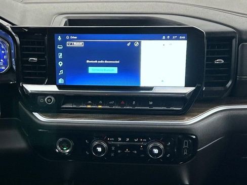 Used 2022 Chevrolet Silverado 1500 RST image 12