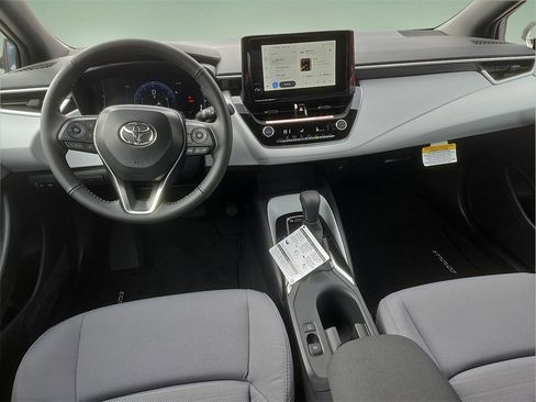 New 2026 Toyota Corolla SE image 16