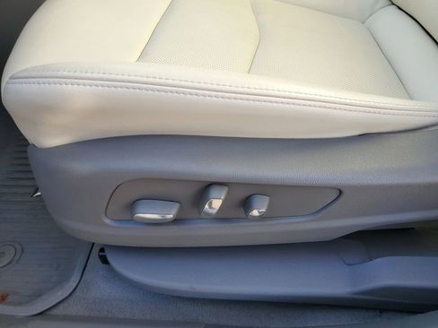 Certified 2024 Cadillac XT6 Premium Luxury w/ Technology Package image 9