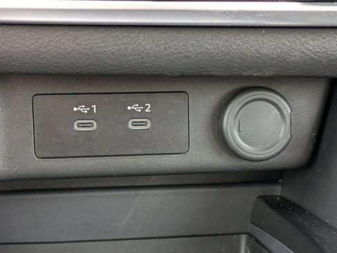 Used 2024 Nissan Rogue SV FWD image 22