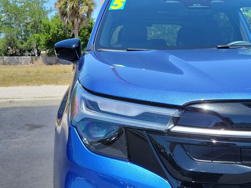 Used 2025 Subaru Forester Touring image 7