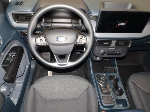 New 2025 Ford Maverick XL image 14