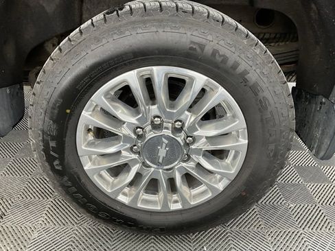 Used 2020 Chevrolet Silverado 2500 High Country w/ Z71 Off-Road Package image 27