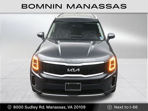 Used 2022 Kia Telluride EX w/ EX Premium Package image 27