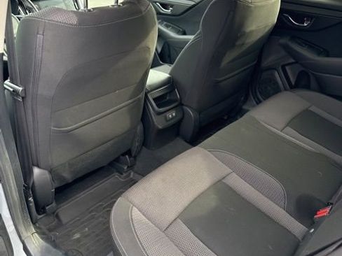 Used 2020 Subaru Outback Premium image 11