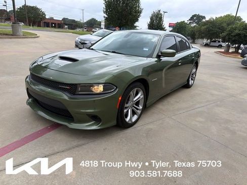 Used 2022 Dodge Charger R/T RWD image 3