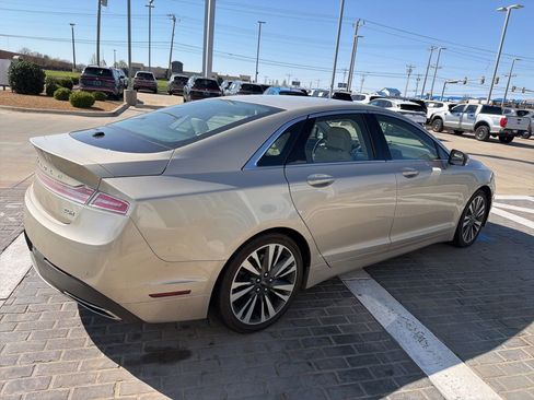Used 2017 Lincoln MKZ Reserve w/ Climate Package image 5