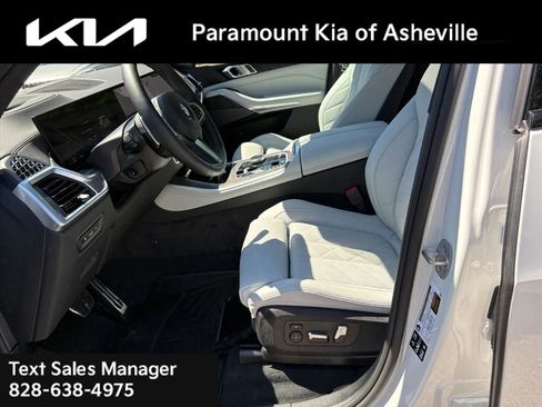 Used 2026 BMW X5 xDrive40i AWD/4WD image 18