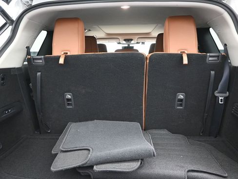 Used 2023 INFINITI QX60 Sensory w/ Vision Package AWD/4WD image 18