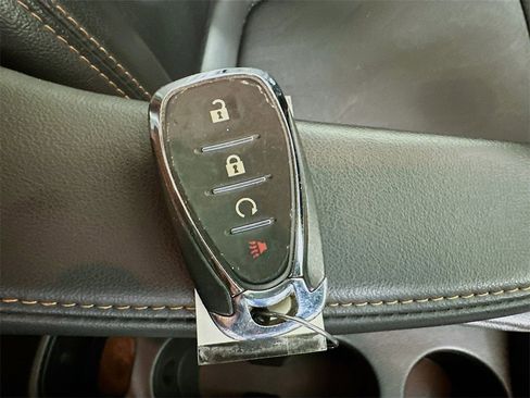 Used 2018 Chevrolet Trax LT w/ LT Convenience Package image 38