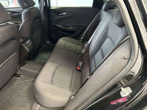 Used 2022 Chevrolet Malibu LS FWD image 13